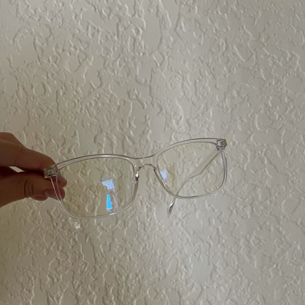 Blue light glasses